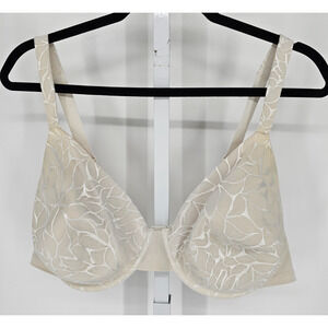 Bali Womens Sz 42D Lightly Lined T Shirt Bra Ivory Lace Overlay